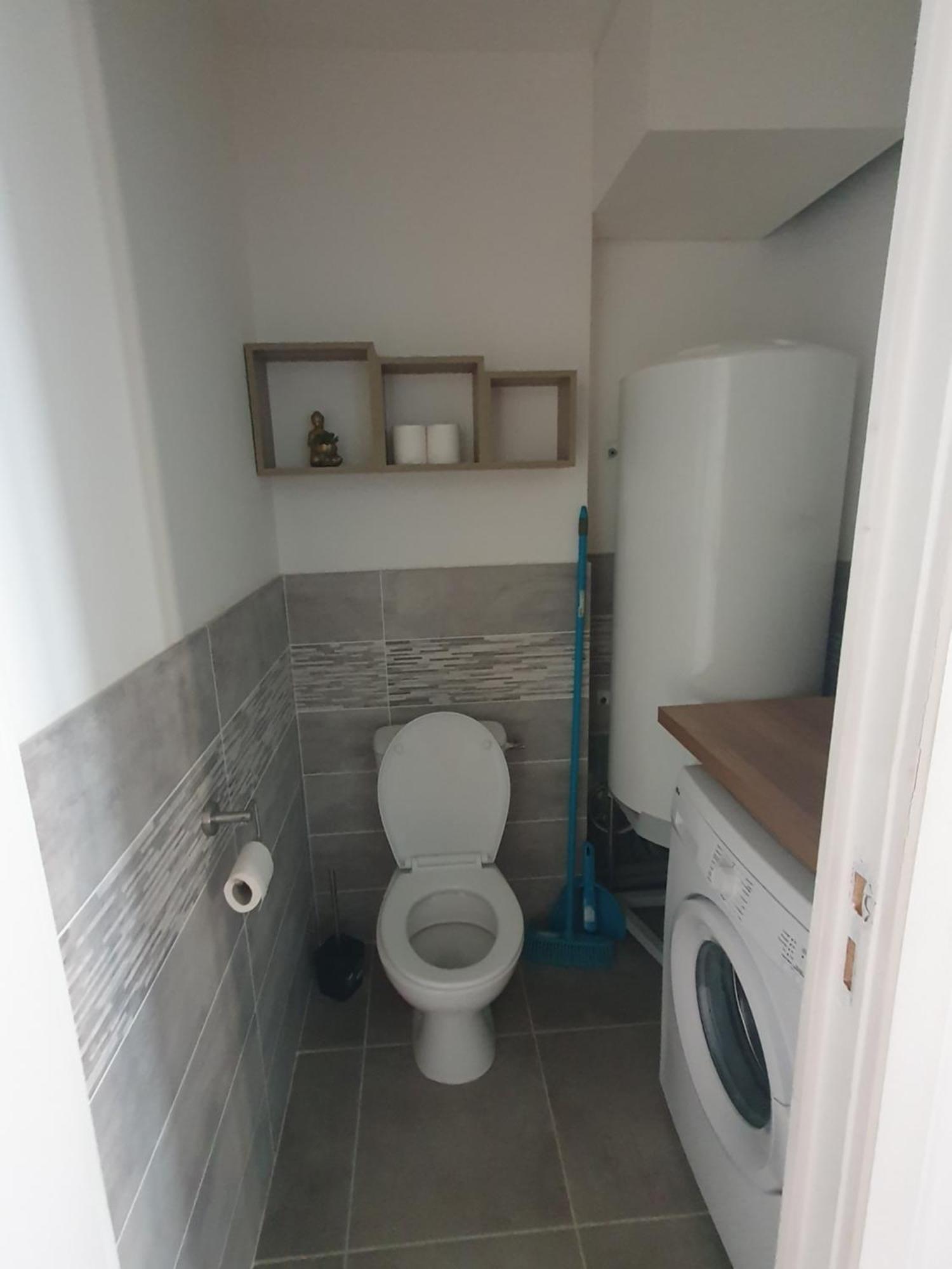 Jolie T3 Avec Terrasse Leilighet Carcassonne Eksteriør bilde